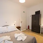Couette-café Prasini Gonia