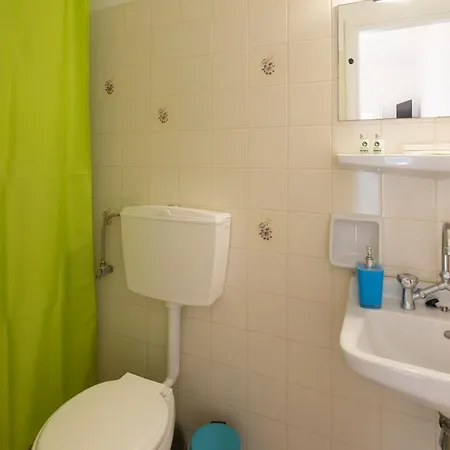 فندق مبيت وإفطار Prasini Gonia