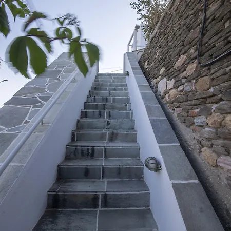 Bed & Breakfast Prasini Gonia 3*