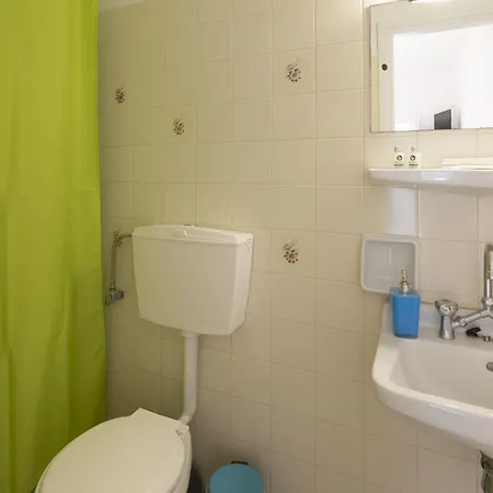 Prasini Gonia Platis Gialos (Sifnos)