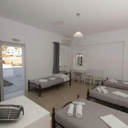 Bed and breakfast Prasini Gonia 3*